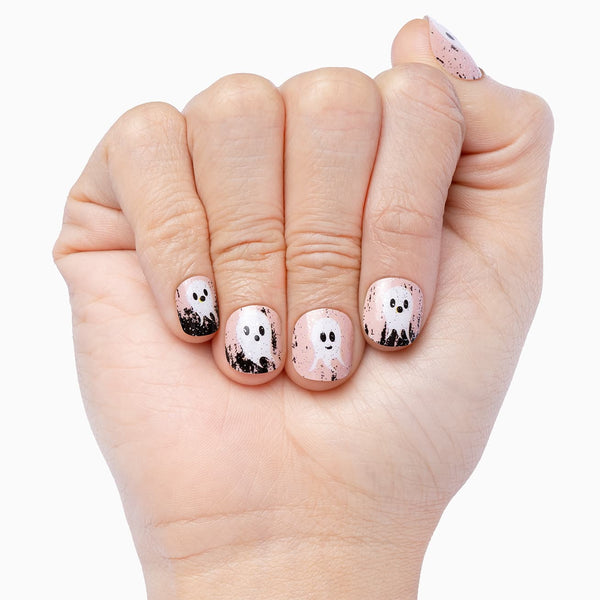Un-boo-lievably Chic