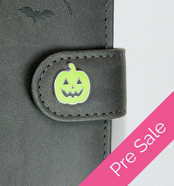 The Mini Binder (Halloween Limited Edition!)
